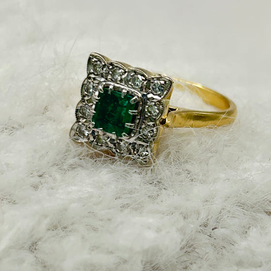 NZGD | 9ct Gold Verdant Crown Heirloom Ring Valuation $6,900
