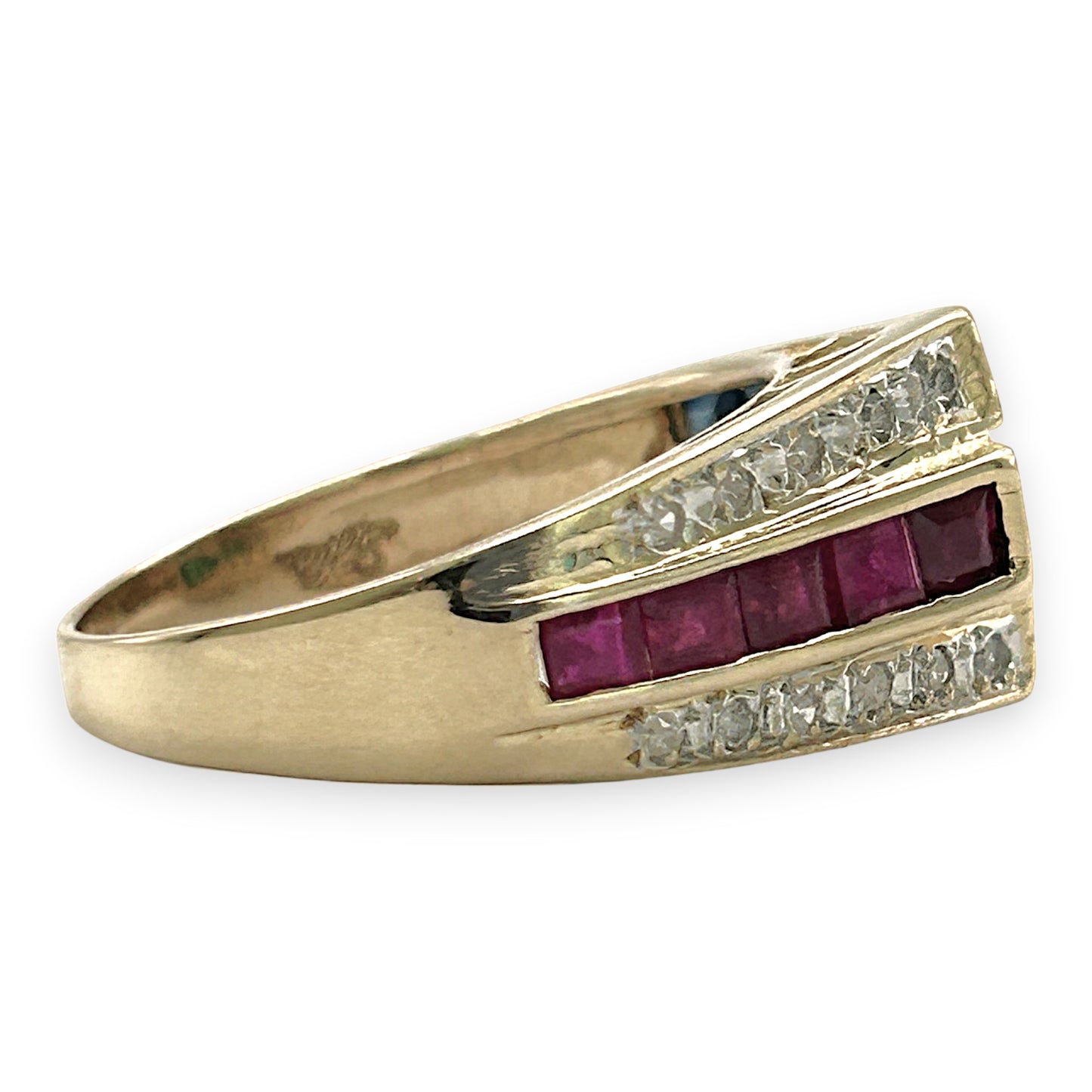 NZGD | 14ct Gold Spectrum Royale Heirloom Ring Valuation $3,000