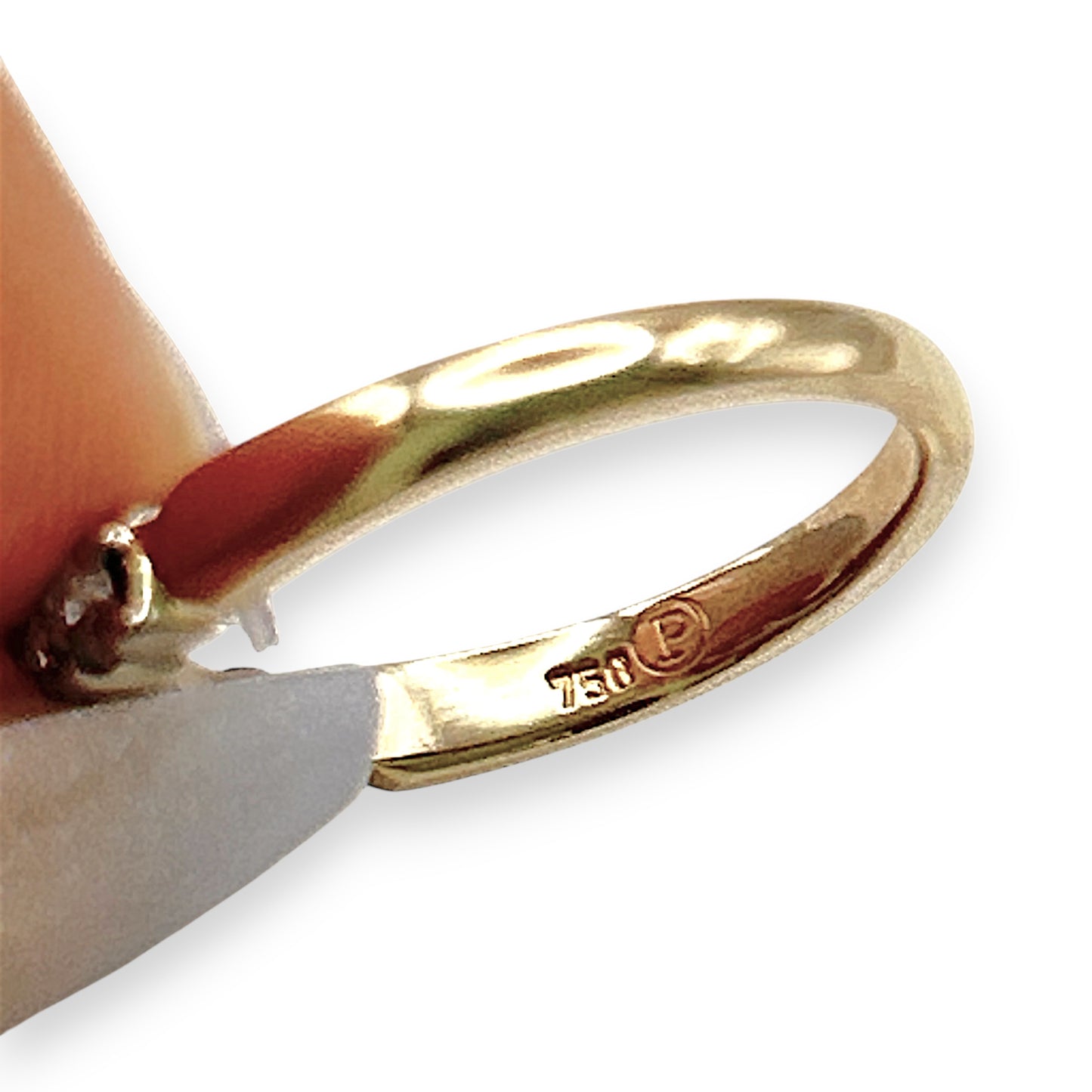 NZGD | 18ct Gold Golden Grip Diamond Elegance Ring Valuation $5,350