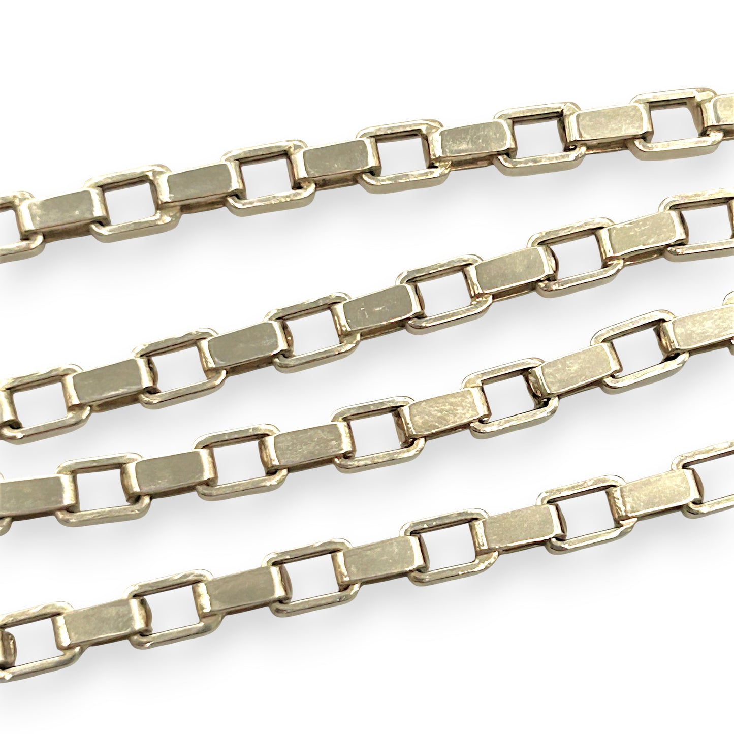 BRAND NEW | 18ct Gold Imperial Box‑Bold Chain 49cm