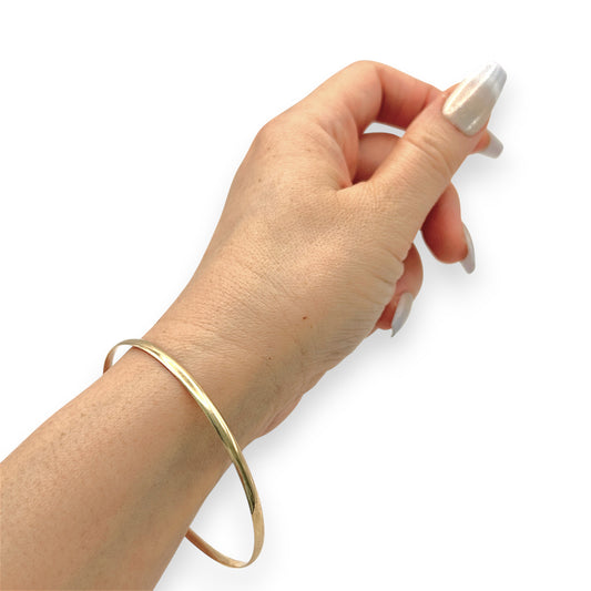 NZGD | 9ct Gold PROUDS Golden Whisper Bangle 60.2mm