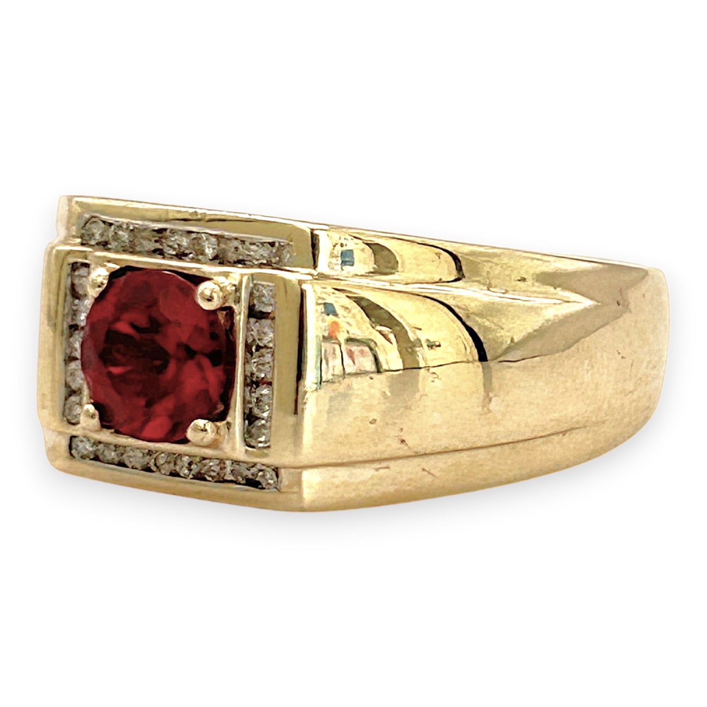 NZGD | 9ct Gold PROUDS Crimson Halo Royale Ring Valuation $2,000
