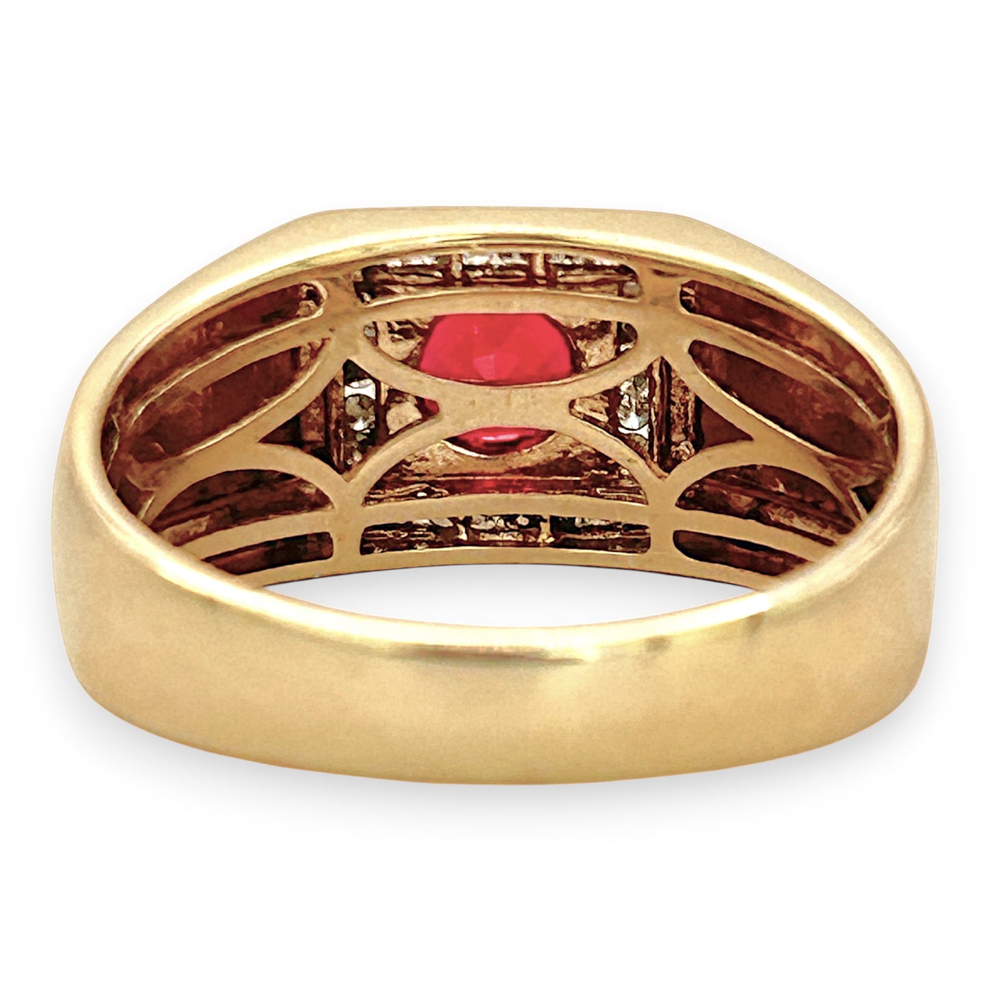 NZGD | 9ct Gold PROUDS Crimson Halo Royale Ring Valuation $2,000