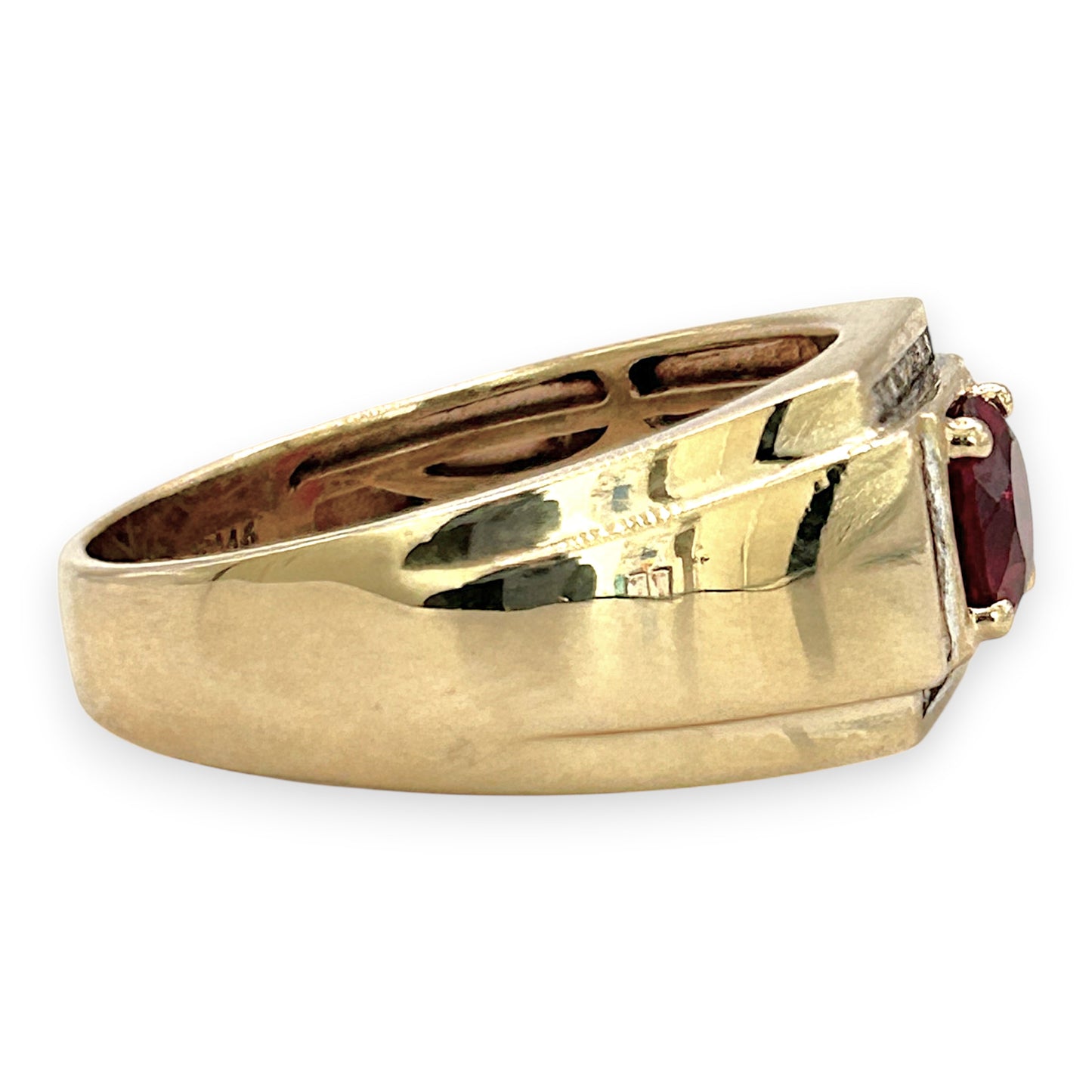 NZGD | 9ct Gold PROUDS Crimson Halo Royale Ring Valuation $2,000