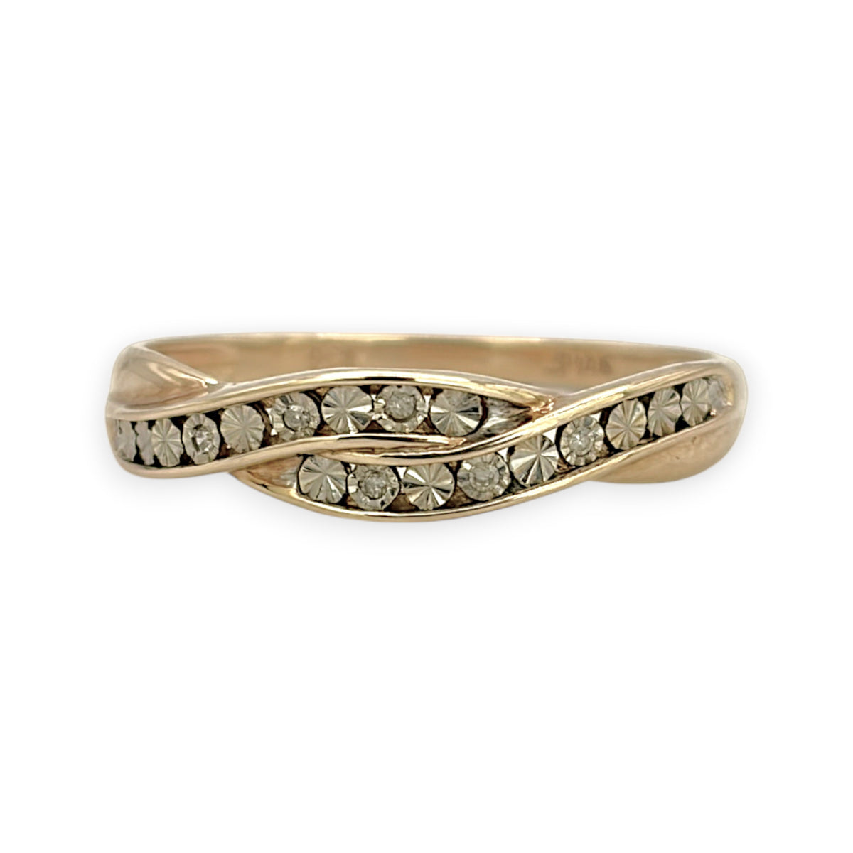 NZGD | 9ct Gold PROUDS Luxe Weave Diamond Ring Size Q 1/2