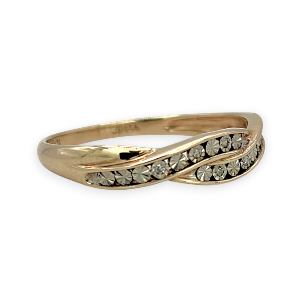 NZGD | 9ct Gold PROUDS Luxe Weave Diamond Ring Size Q 1/2