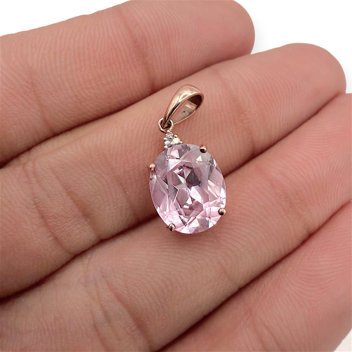 NZGD | 9ct Rose Gold Petal Blush Sapphire Pendant 16.4mm