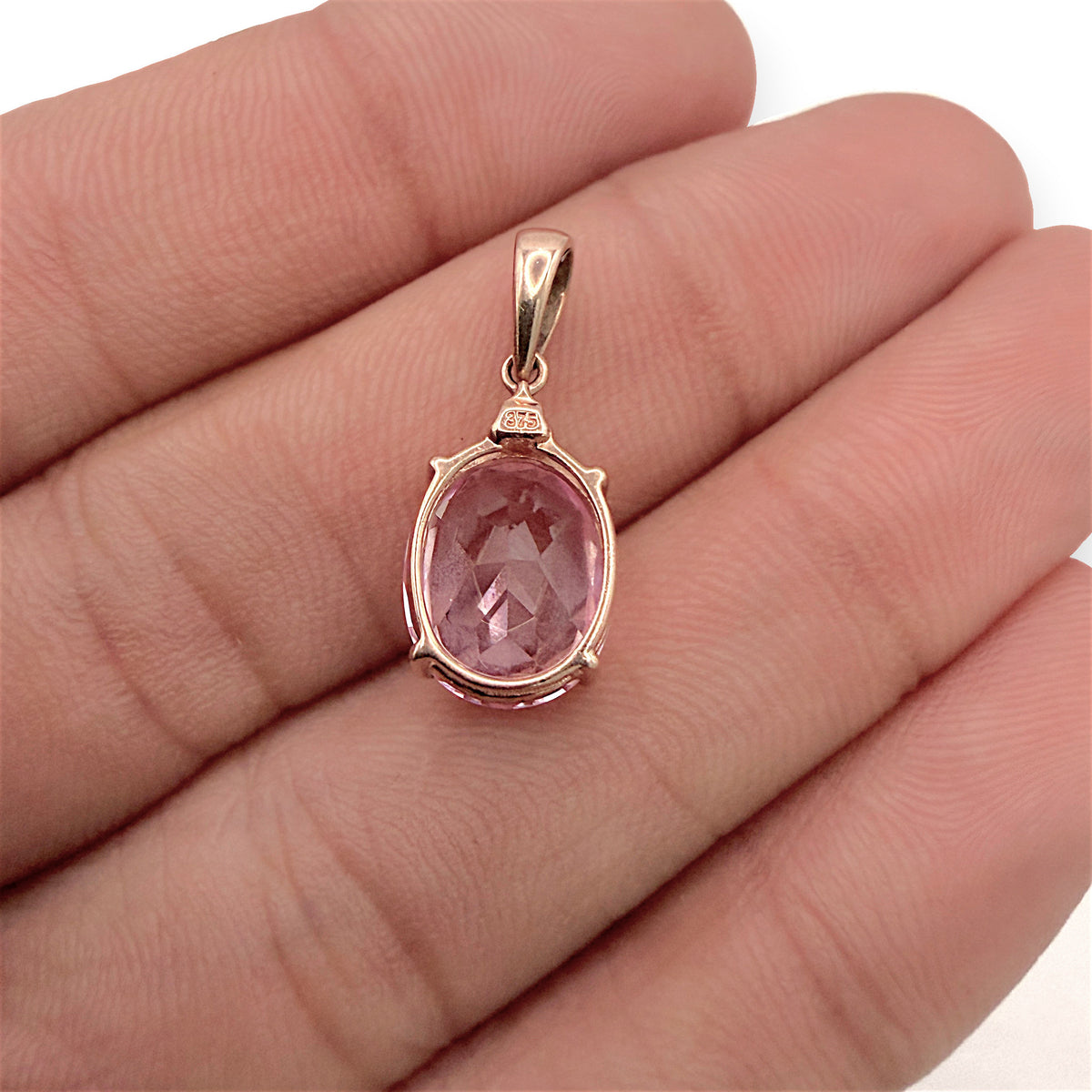 NZGD | 9ct Rose Gold Petal Blush Sapphire Pendant 16.4mm