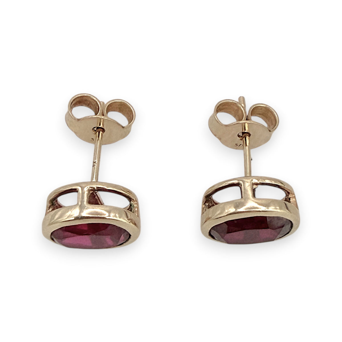 NZGD | 9ct Gold Crimson Bezel Stud Earrings - Oval 9.6mm x 7.8mm