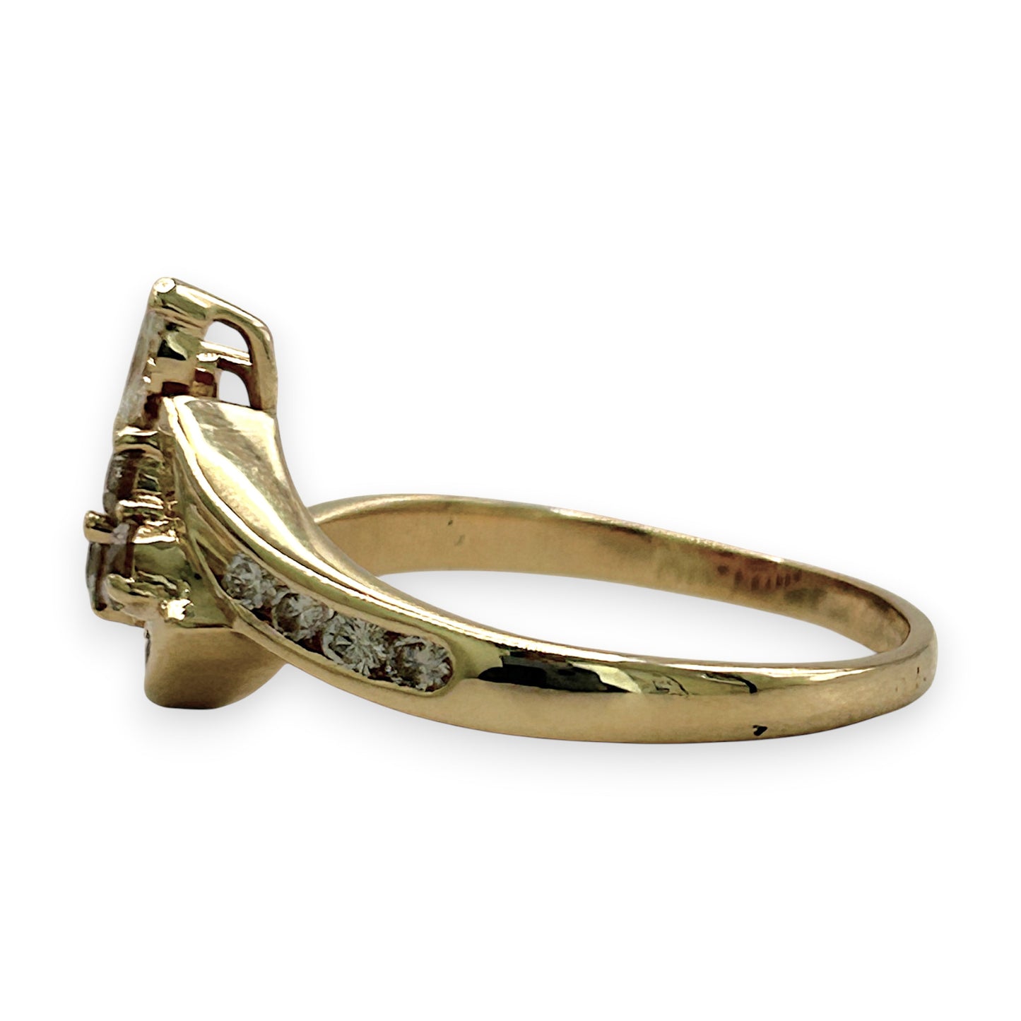 NZGD | 18ct Gold Diamond Dewdrop Pavilion Ring Valuation $4,800