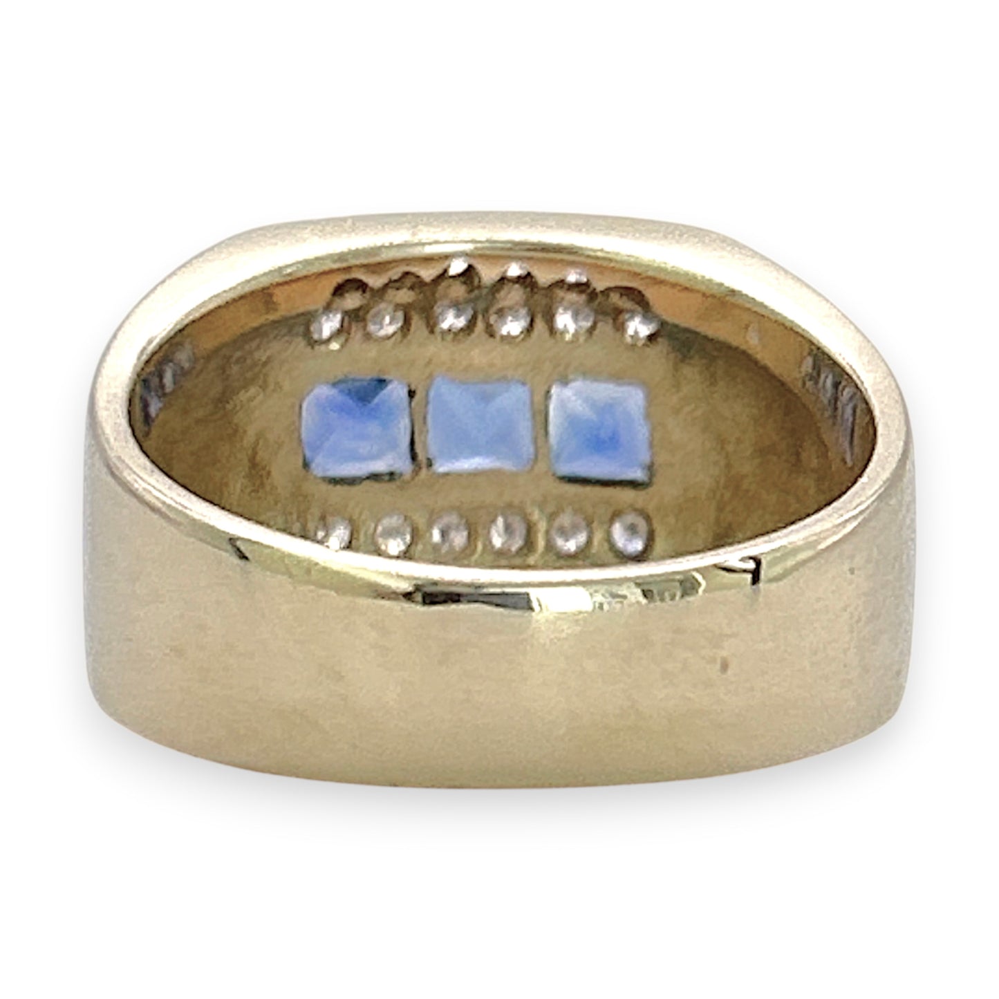 NZGD | 18ct Gold Sapphire Regent Crest Ring Valuation $7,500