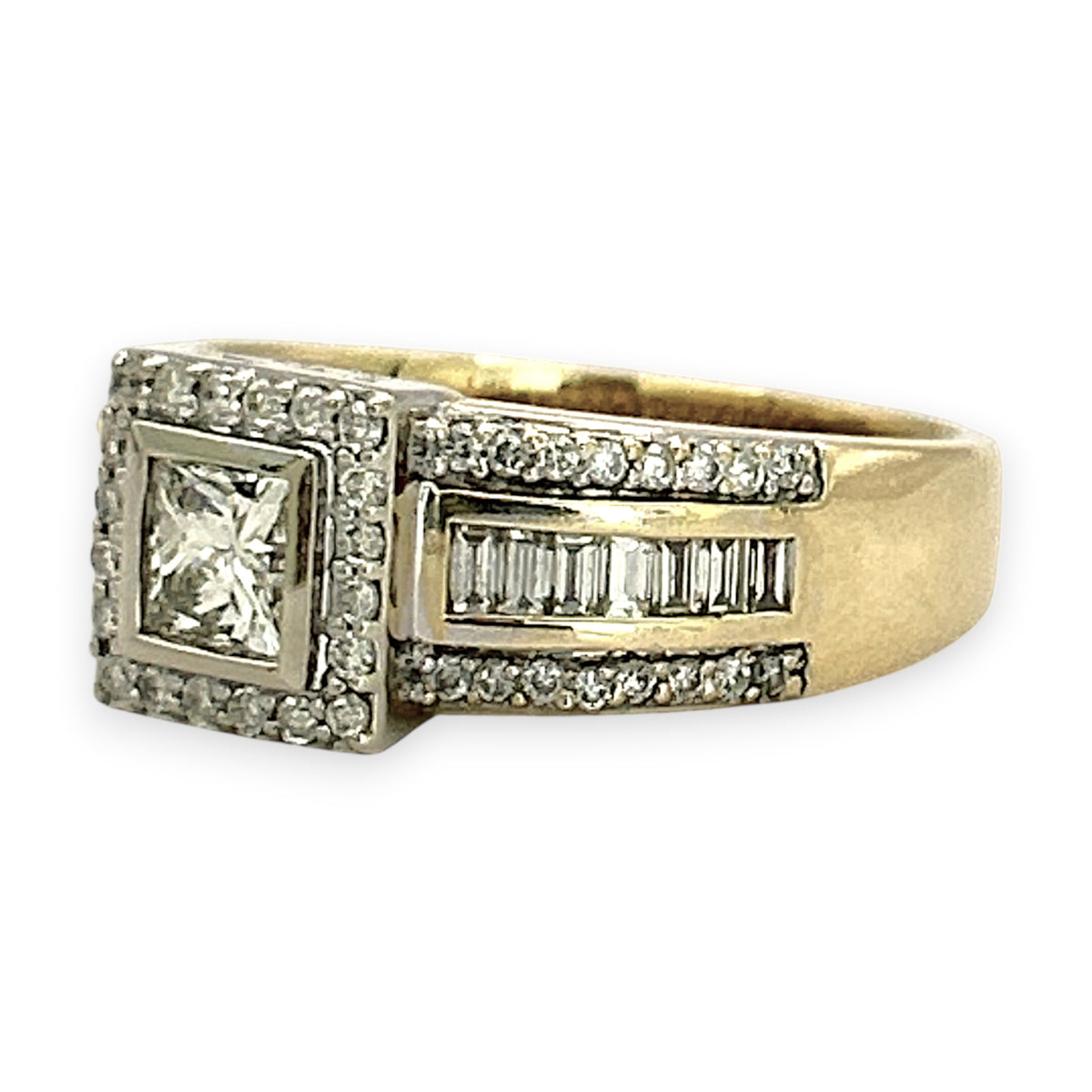 NZGD | 18ct Gold Ring Imperial Halo Pavilion Valuation $9,500