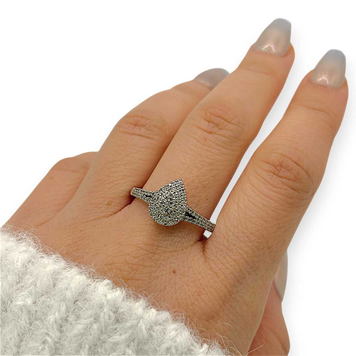NZGD | 10ct Gold Teardrop Cluster Royale Ring Size U