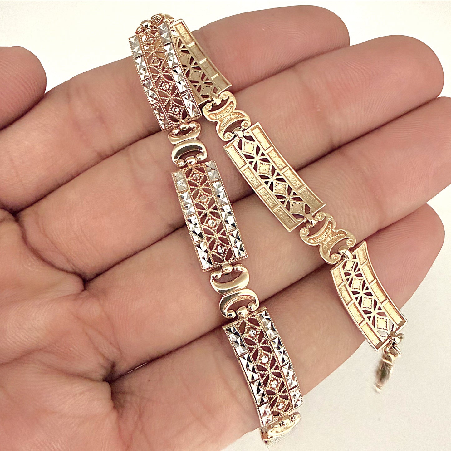 NZGD | 9ct Y/W Gold Vintage Scroll Bracelet 17cm