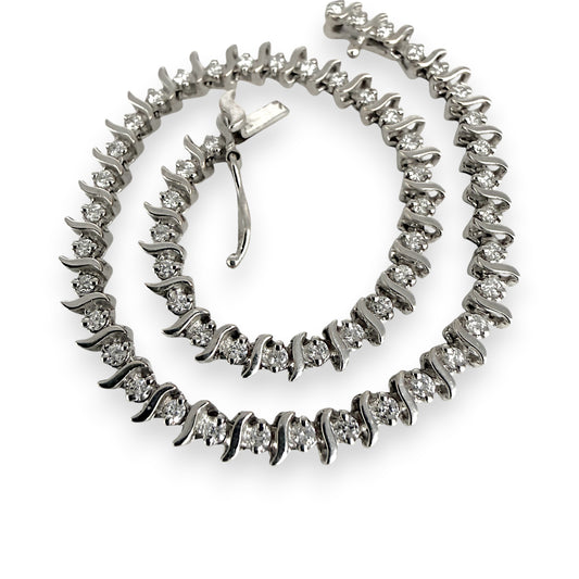 NZGD | 9ct White Gold Luminous Grace Tennis Bracelet 19cm