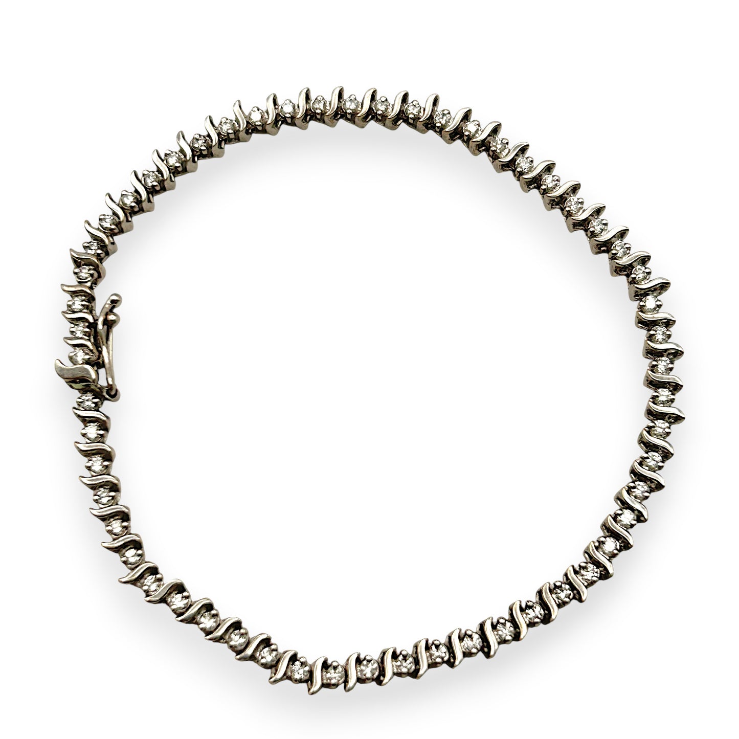 NZGD | 9ct White Gold Luminous Grace Tennis Bracelet 19cm