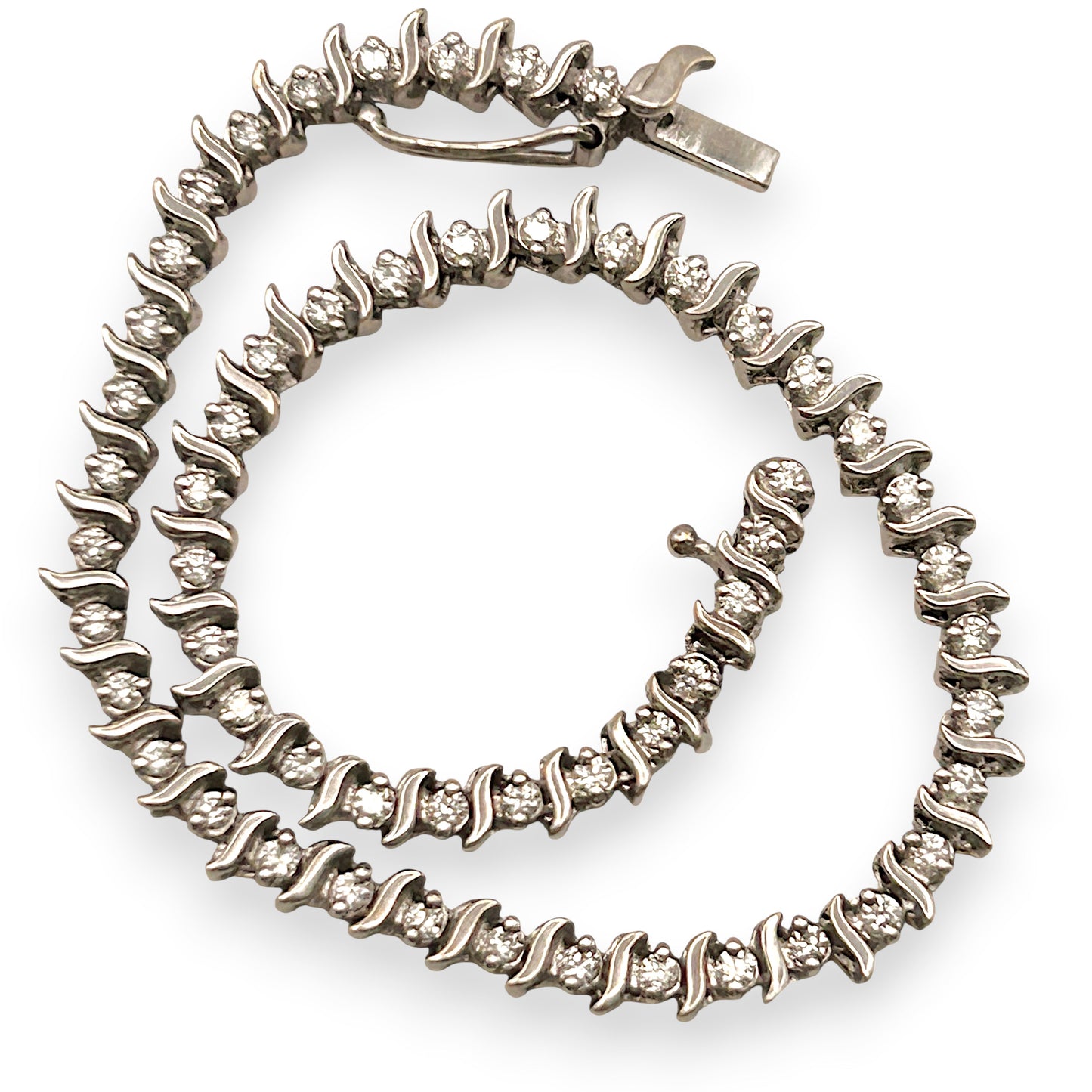 NZGD | 9ct White Gold Luminous Grace Tennis Bracelet 19cm