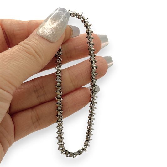 NZGD | 9ct White Gold Luminous Grace Tennis Bracelet 19cm