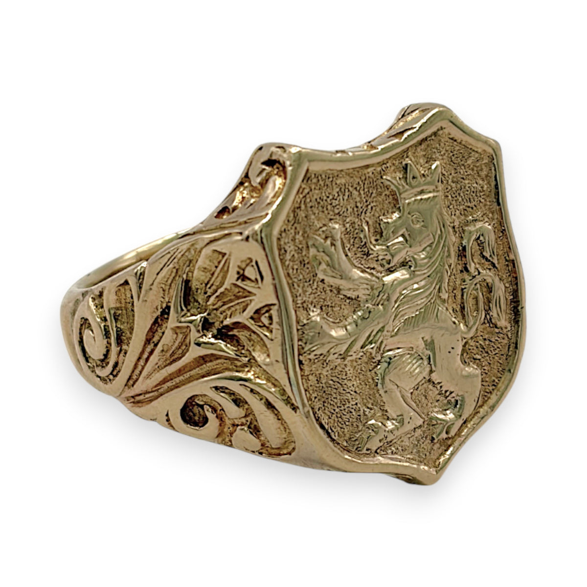 NZGD | 9ct Gold Crested Lion Signet Ring Size V