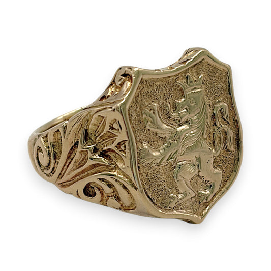 NZGD | 9ct Gold Crested Lion Signet Ring Size V