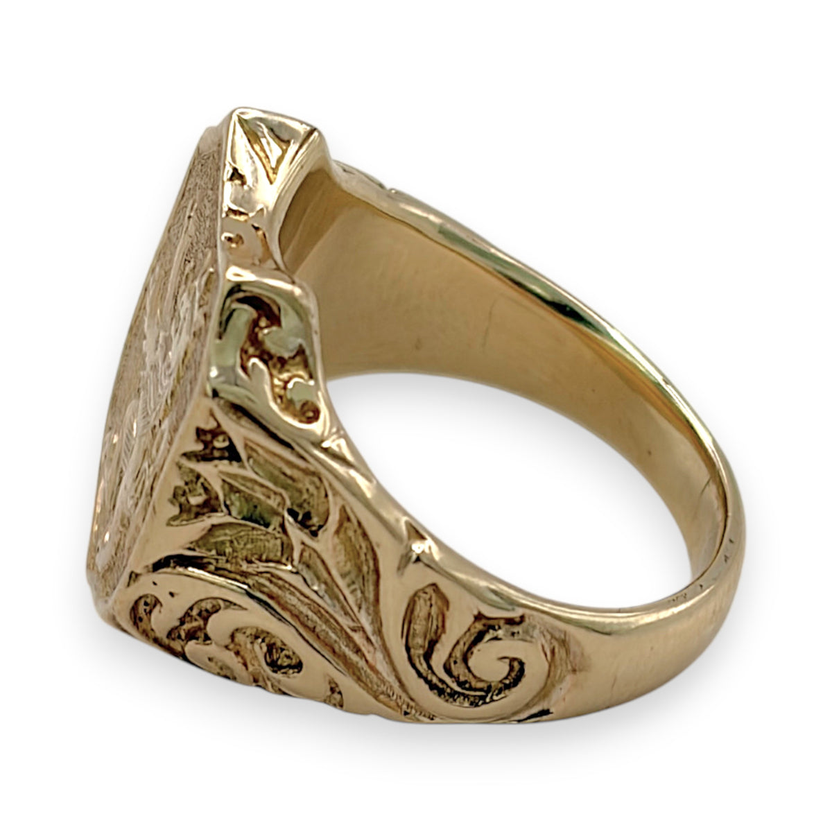 NZGD | 9ct Gold Crested Lion Signet Ring Size V