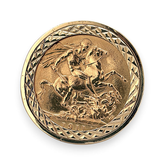 NZGD | 22ct 1911 Full Sovereign in 9ct Gold Majestic Heritage Ring Size S
