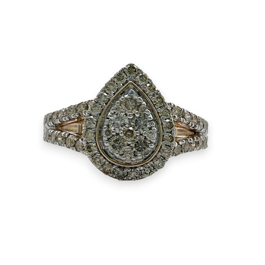 NZGD | 9ct Gold Teardrop Diamond Classic Ring Valuation $3,500