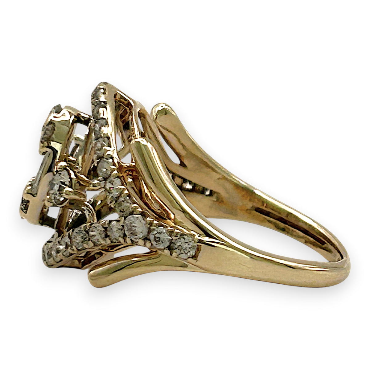 NZGD | 14ct Gold Eye of Aurora Royale Ring Valuation $3,000