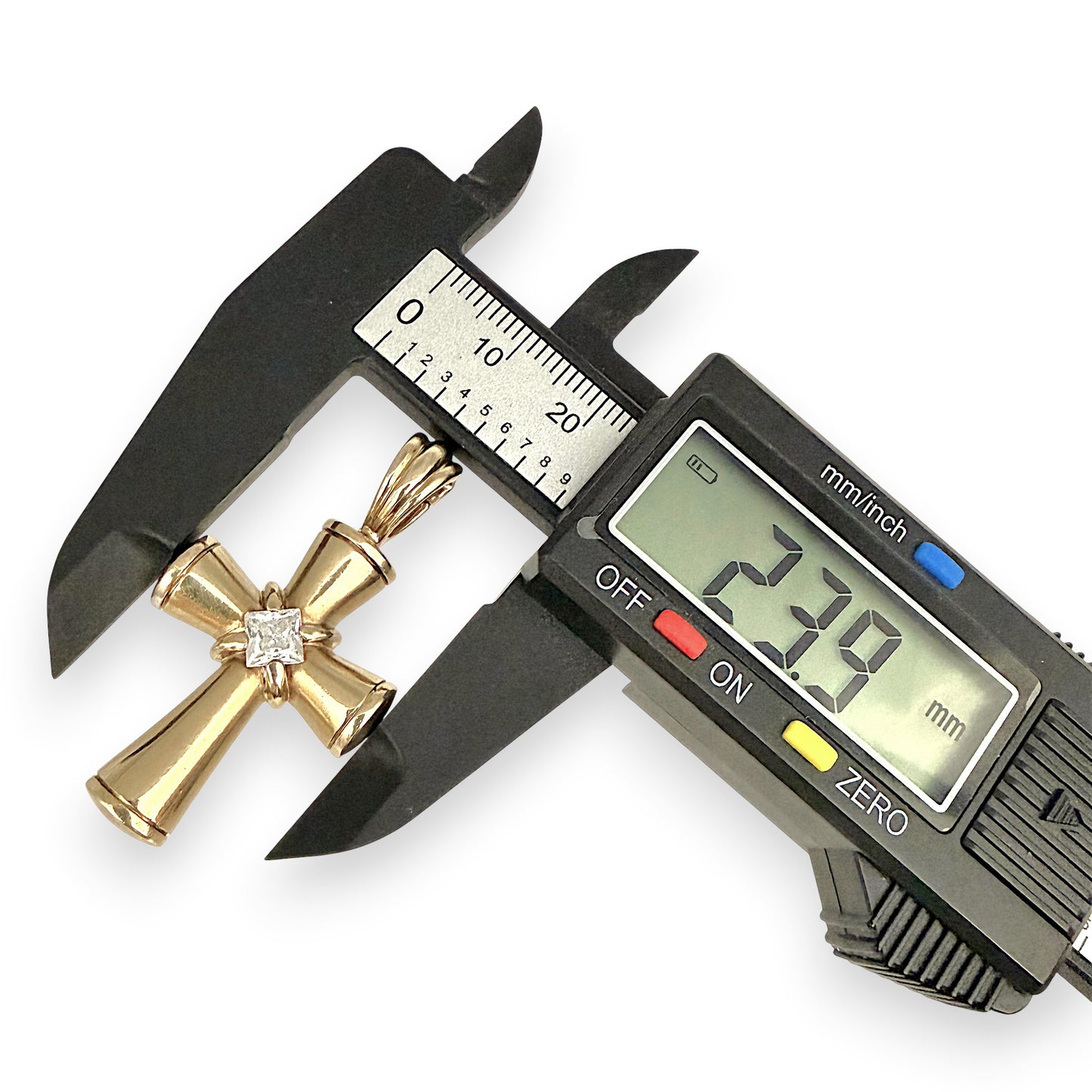 NZGD | 9ct Gold Bold Faith Cross Pendant 45.3mm