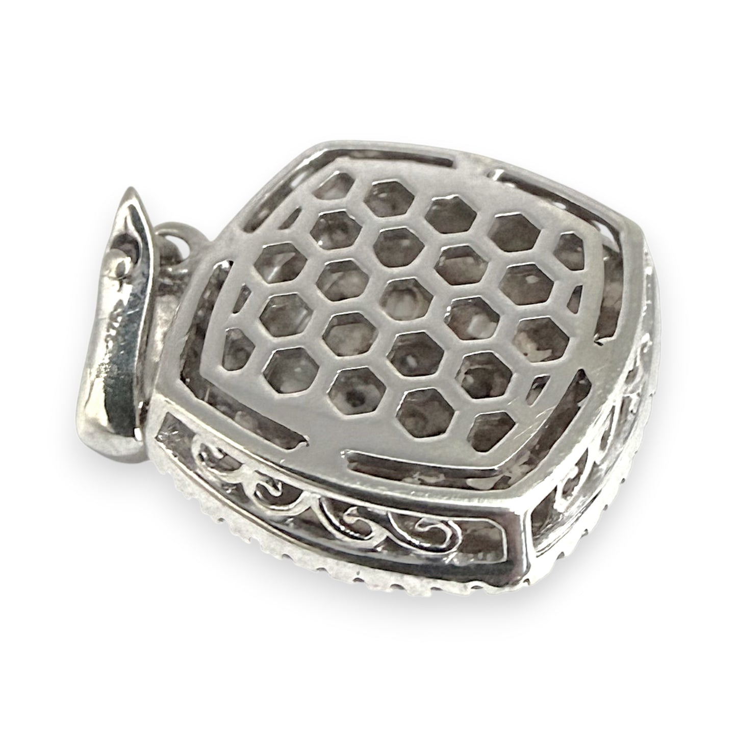 NZGD | 9ct White Gold Frosted Radiance Pendant with Natural Diamonds
