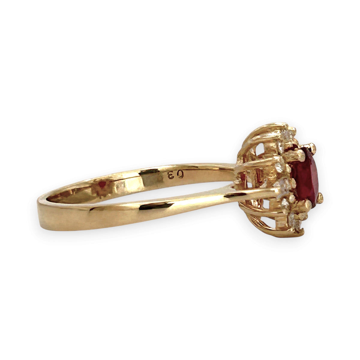 NZGD | 18ct Gold Classic Vintage Crimson Ruby Ring Valuation $3,500