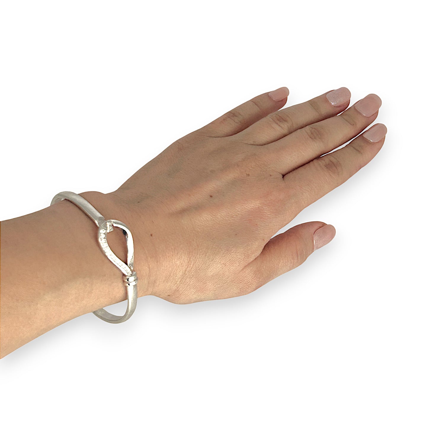 SILVER DEAL | Sterling Sliver Catch Oval Bangle with Dazzling CZ
