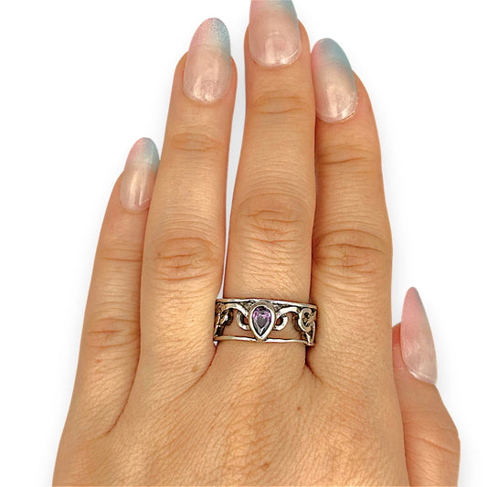 SILVER DEAL | Sterling Silver Teardrop Amethyst Ring Size P