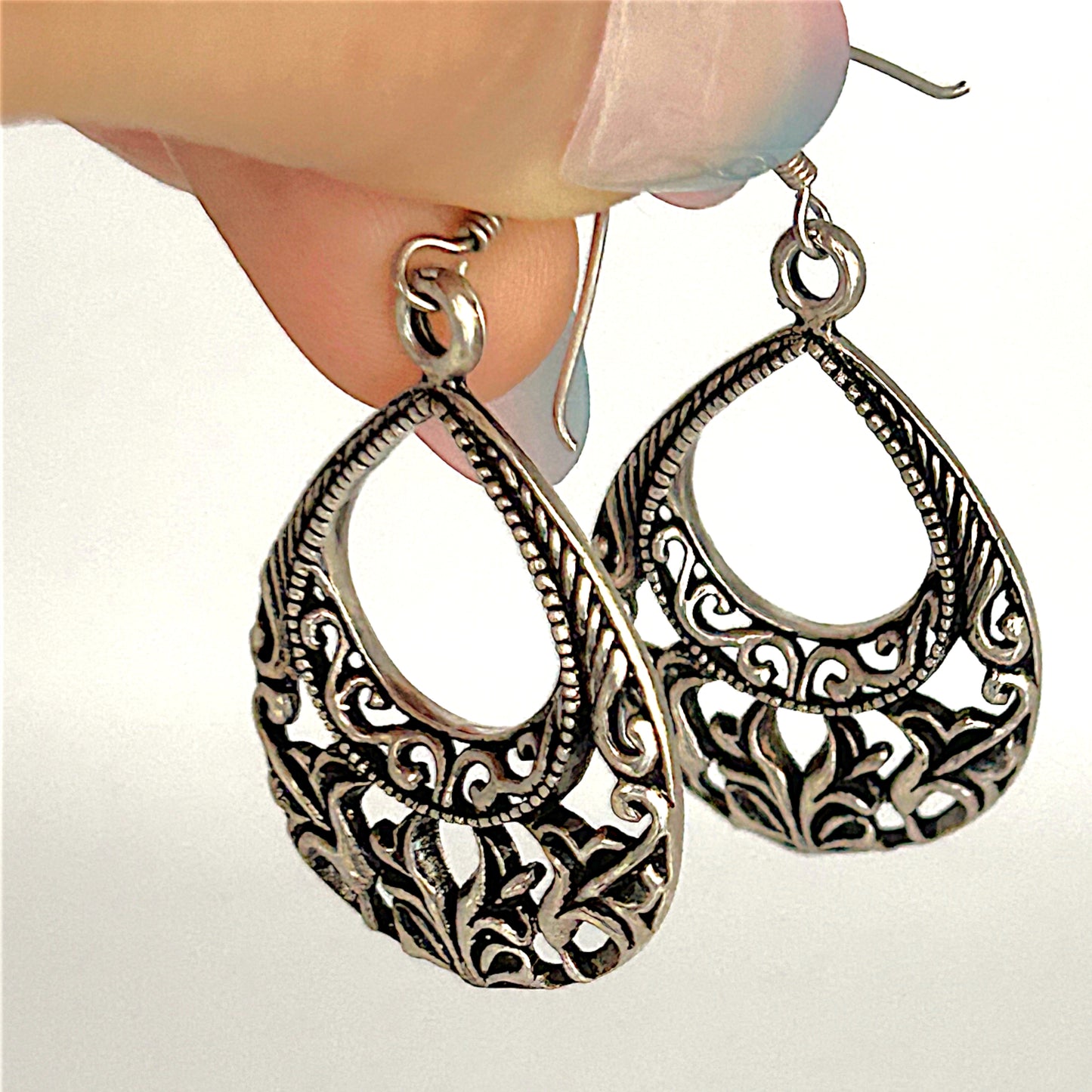 SILVER DEAL | Sterling Silver Filigree Grace Earrings