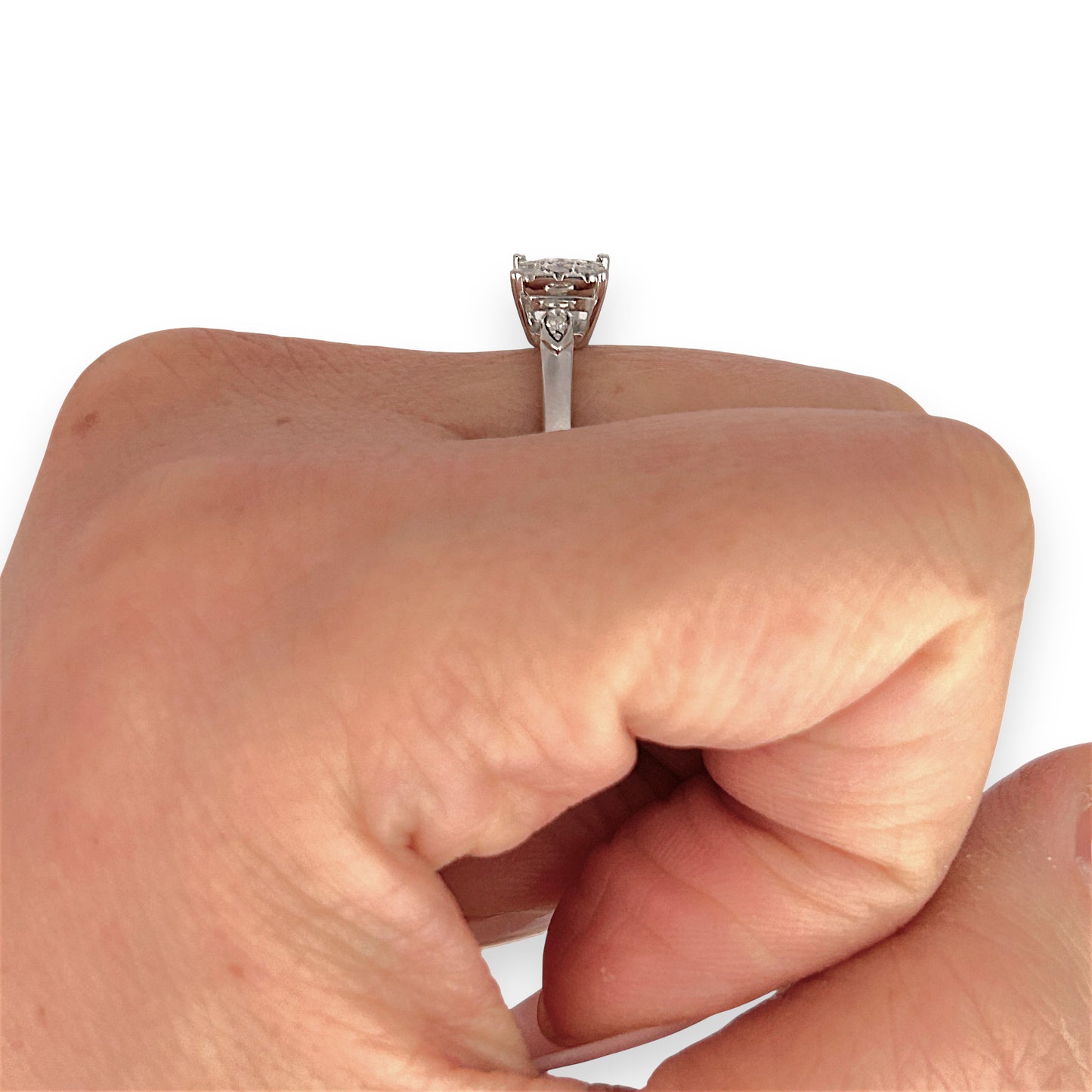GOLD DEAL | 9ct White Gold Double Bezel Diamond Ring Valuation $950