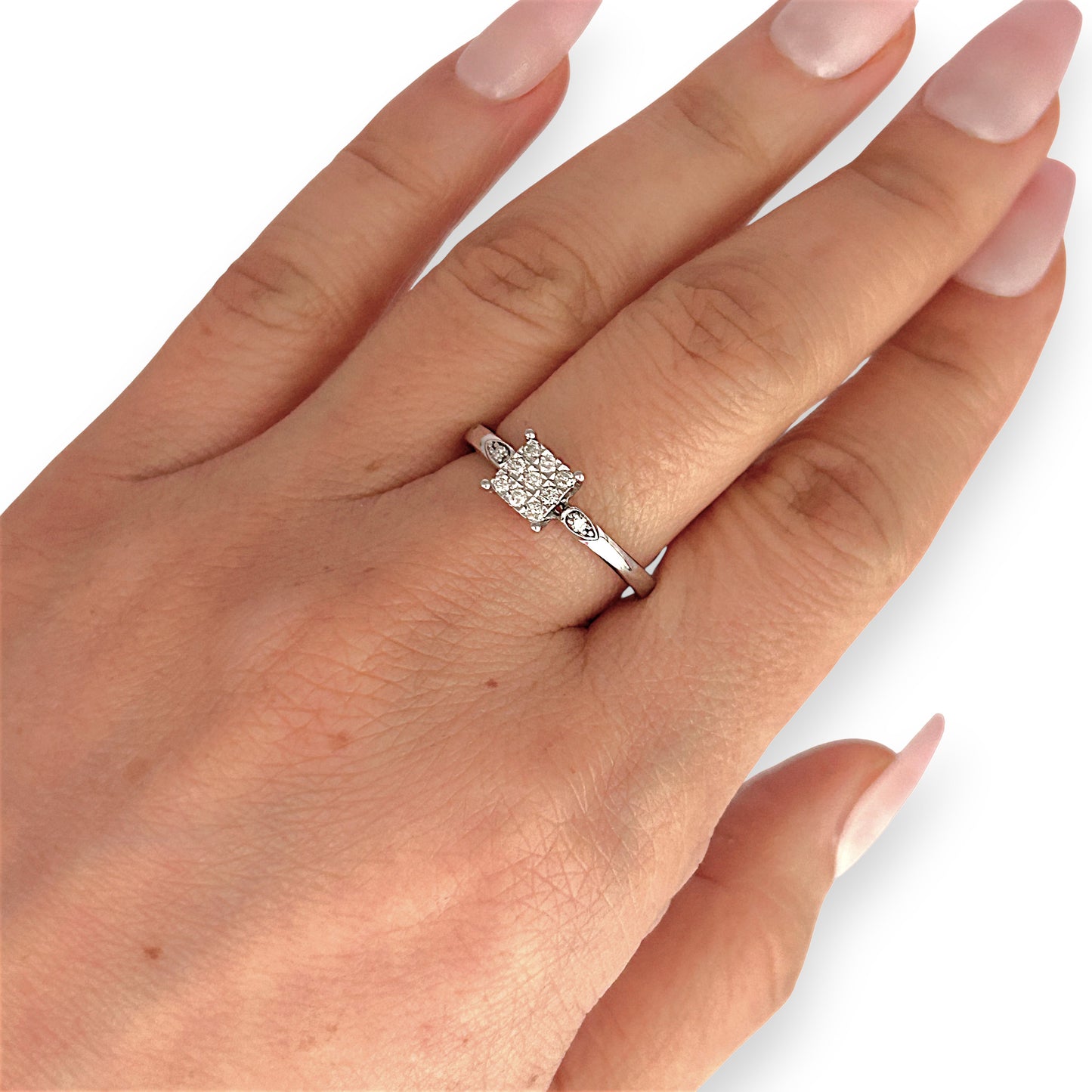 GOLD DEAL | 9ct White Gold Double Bezel Diamond Ring Valuation $950