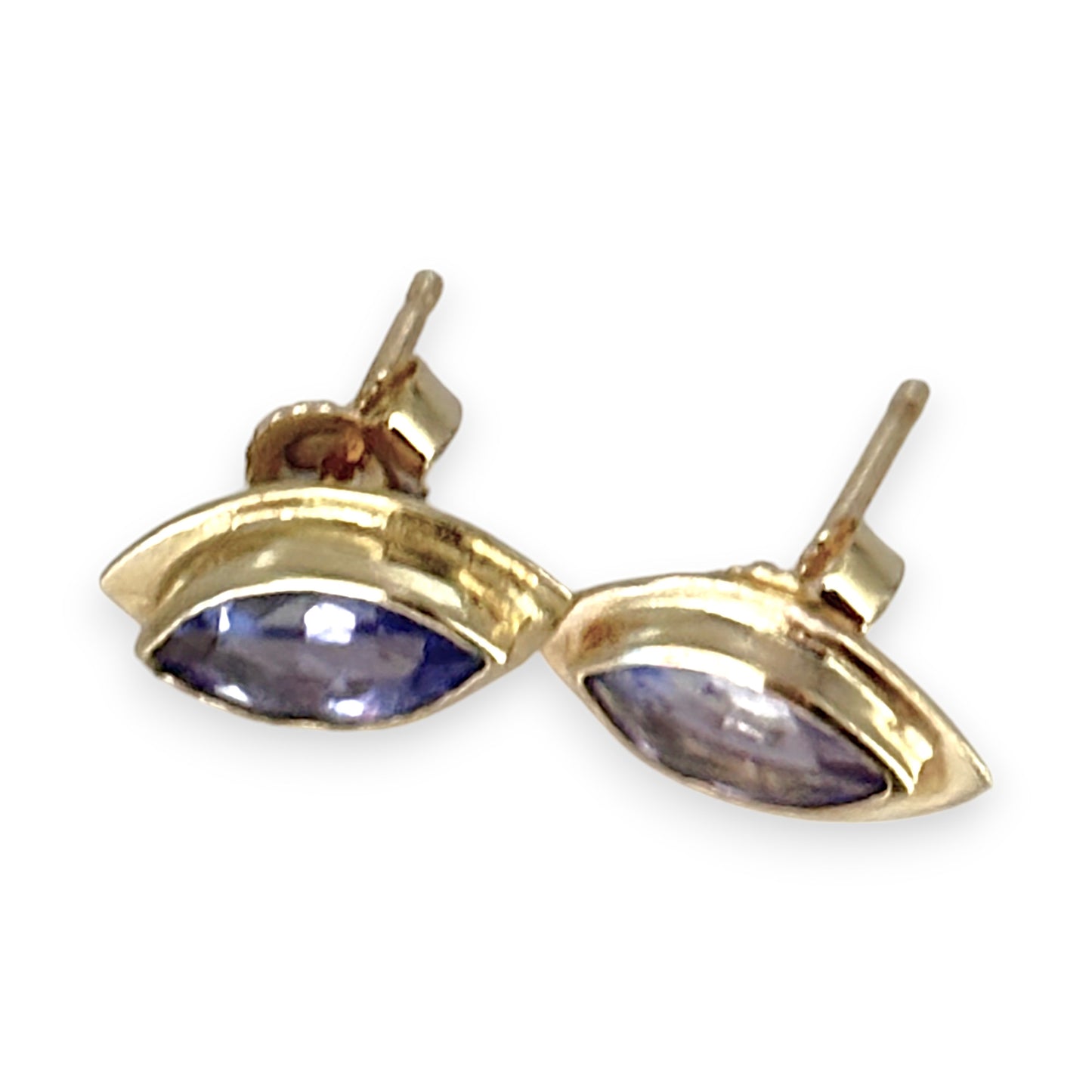 GOLD DEAL | 14ct (14K) Gold Coral Stud Earrings