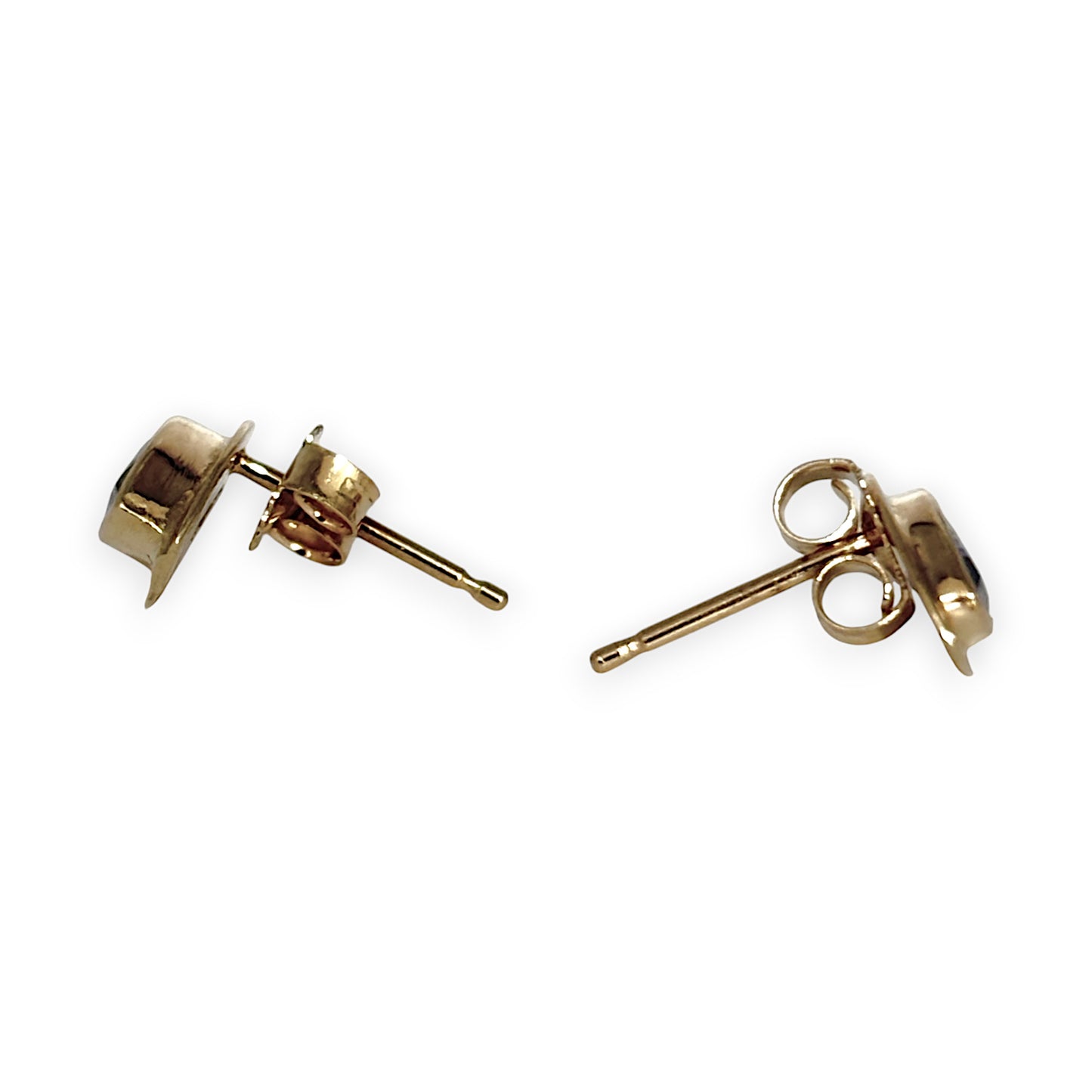 GOLD DEAL | 14ct (14K) Gold Coral Stud Earrings