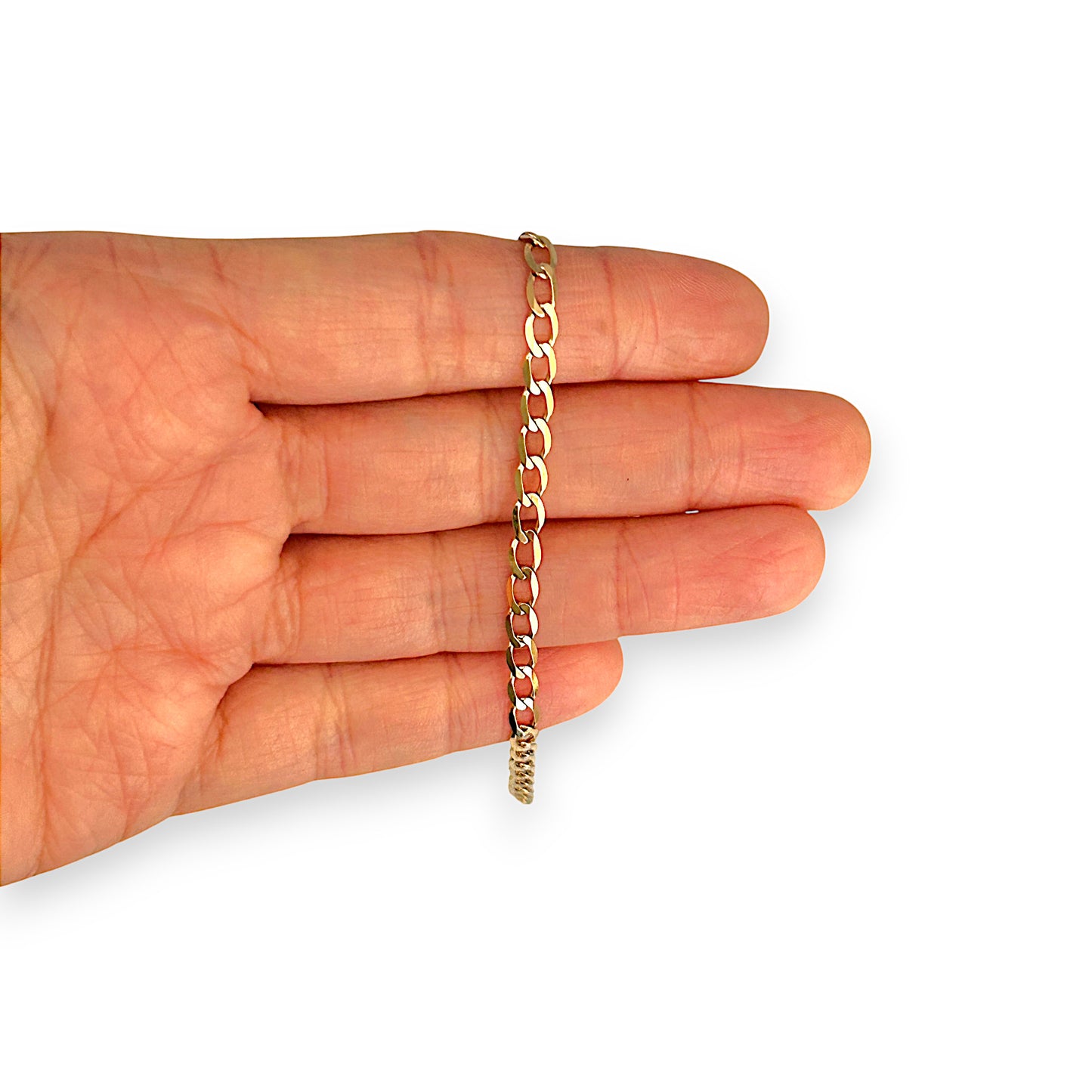 GOLD DEAL | 9ct (9K) Gold Radiant Flat Curb Bracelet. Length 21.5cm