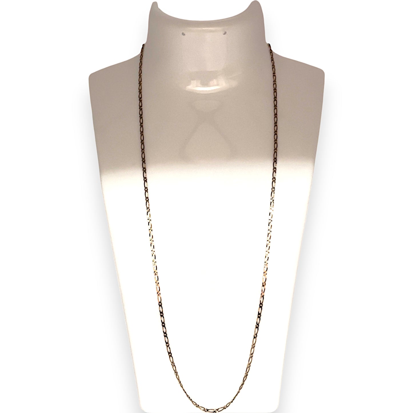 9ct Figaro Chain Length 50cm. R # 764