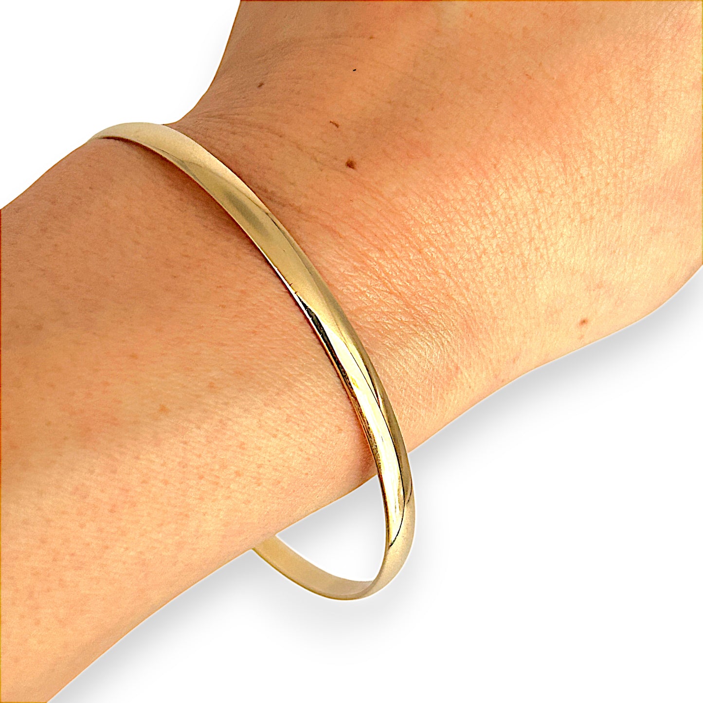 GOLD DEAL | 9ct (9K) Gold 64.6cm Classic Radiance Bangle
