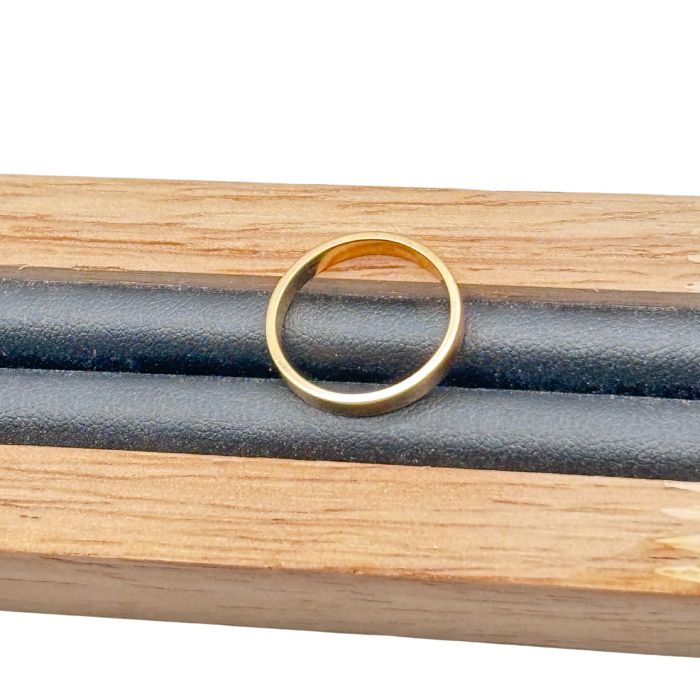 Classic 9ct Gold Flat Band