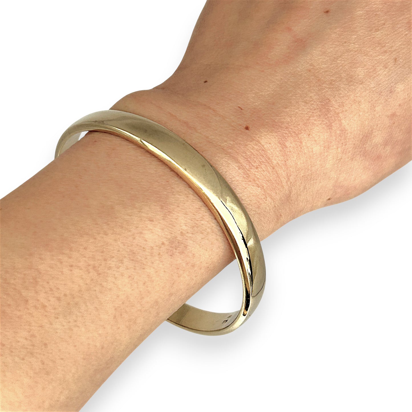 GOLD DEAL | 9ct (9K) Gold 64.9mm x 8.0mm Timeless Elegant Wide Solid Bangle