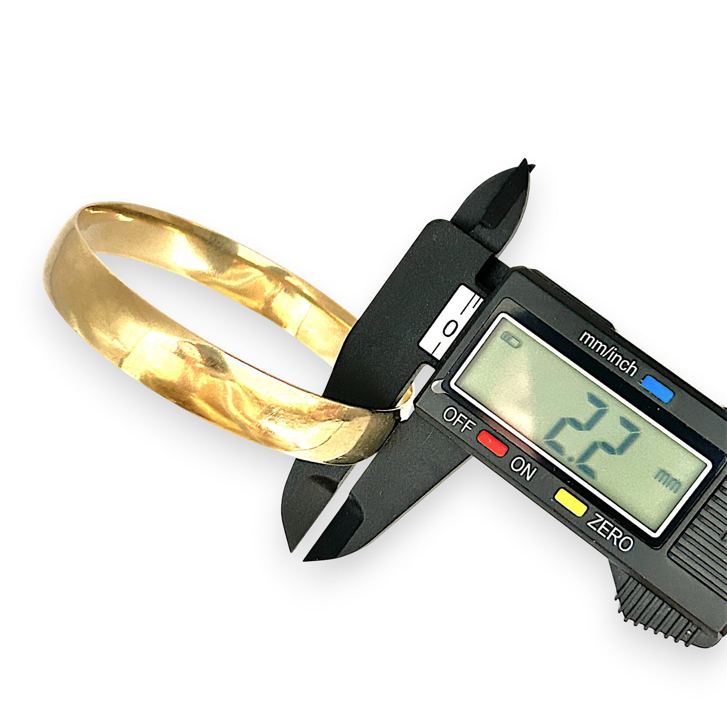 GOLD DEAL | 9ct (9K) Gold 68.8mm x 62.6mm  Bold & Classic Oval Bangle