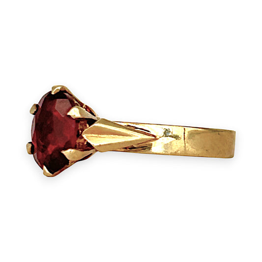 GOLD DEAL | 9ct (9K) Gold Elegant Ruby Accent Ring