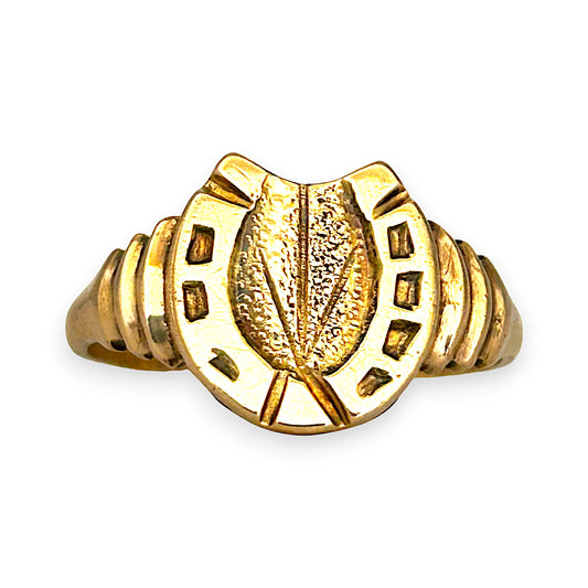 GOLD DEAL | FLASH SALE 9ct (9K) Gold Vintage Shield Crest Ring Size Q1/2