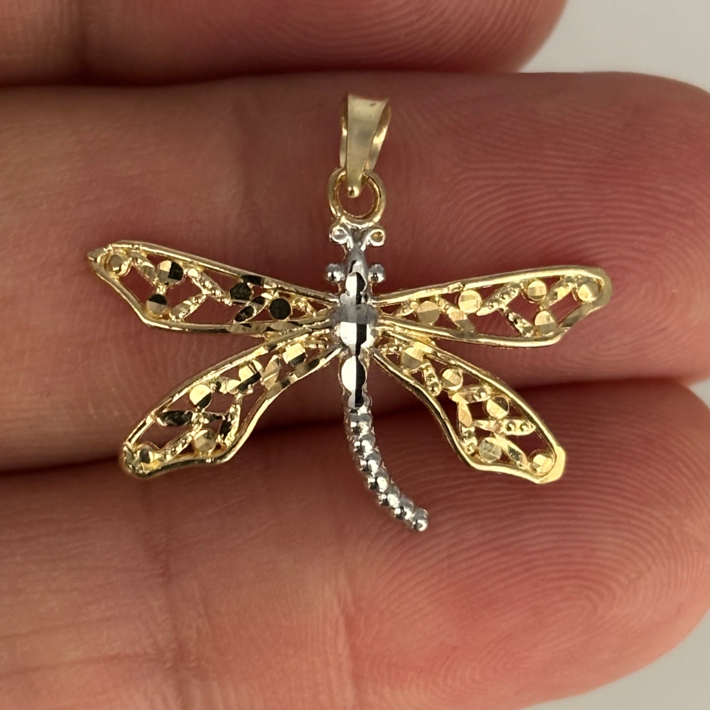 GOLD DEAL | 9ct (9K) Y/W Gold Two Tone Dragon Fly Filegree Pendant