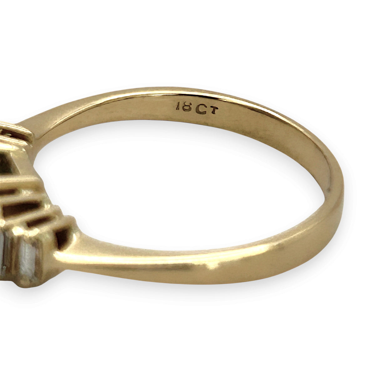 NZGD | 9ct Gold Emerald Majesty Ring Valuation $8,300