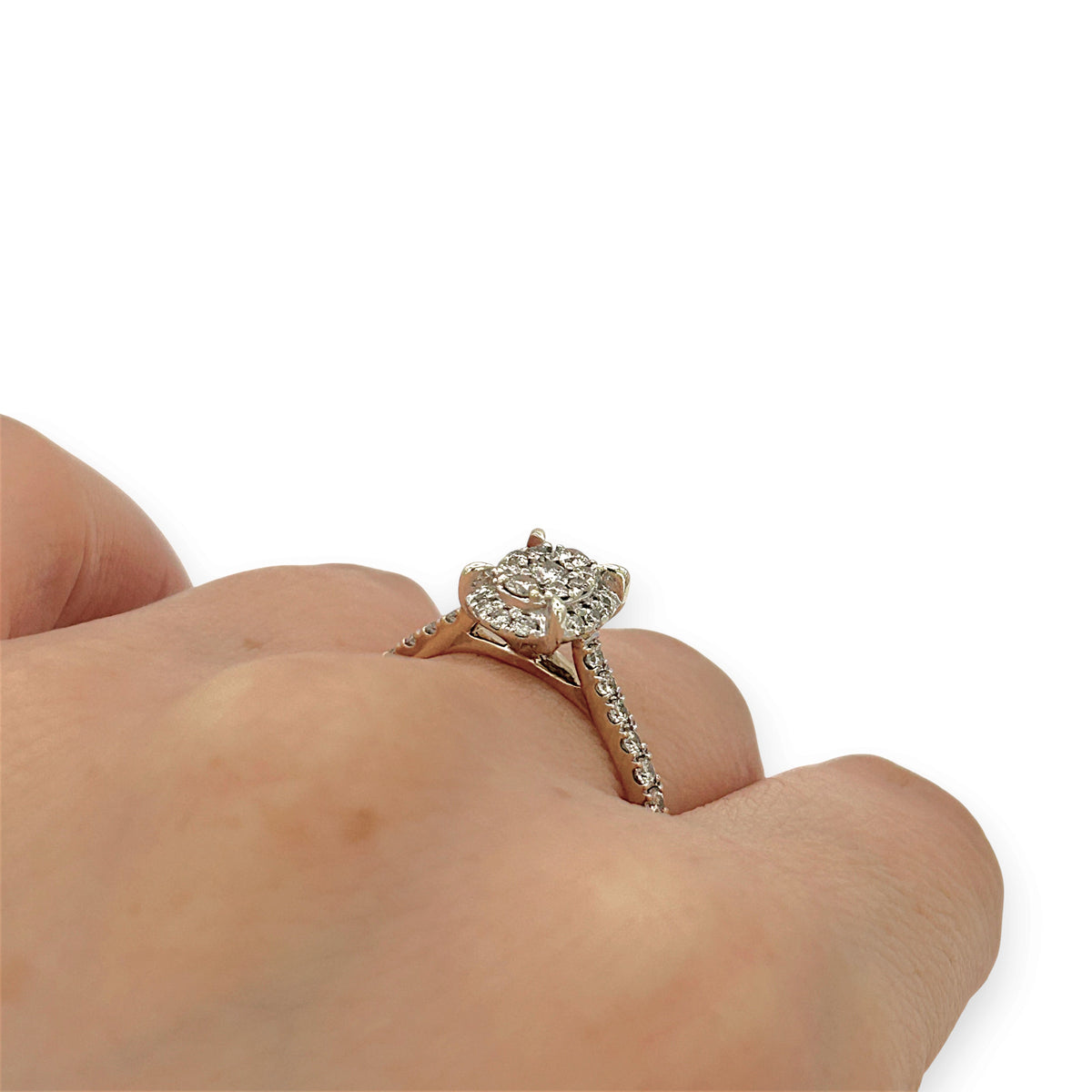 NZGD | 9ct Gold Starlight Bloom Diamond Ring Valuation $2,150