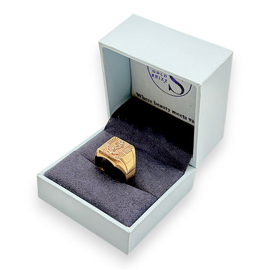 NZGD | 18ct Gold Mariner Crest Signet Ring Size U 1/2